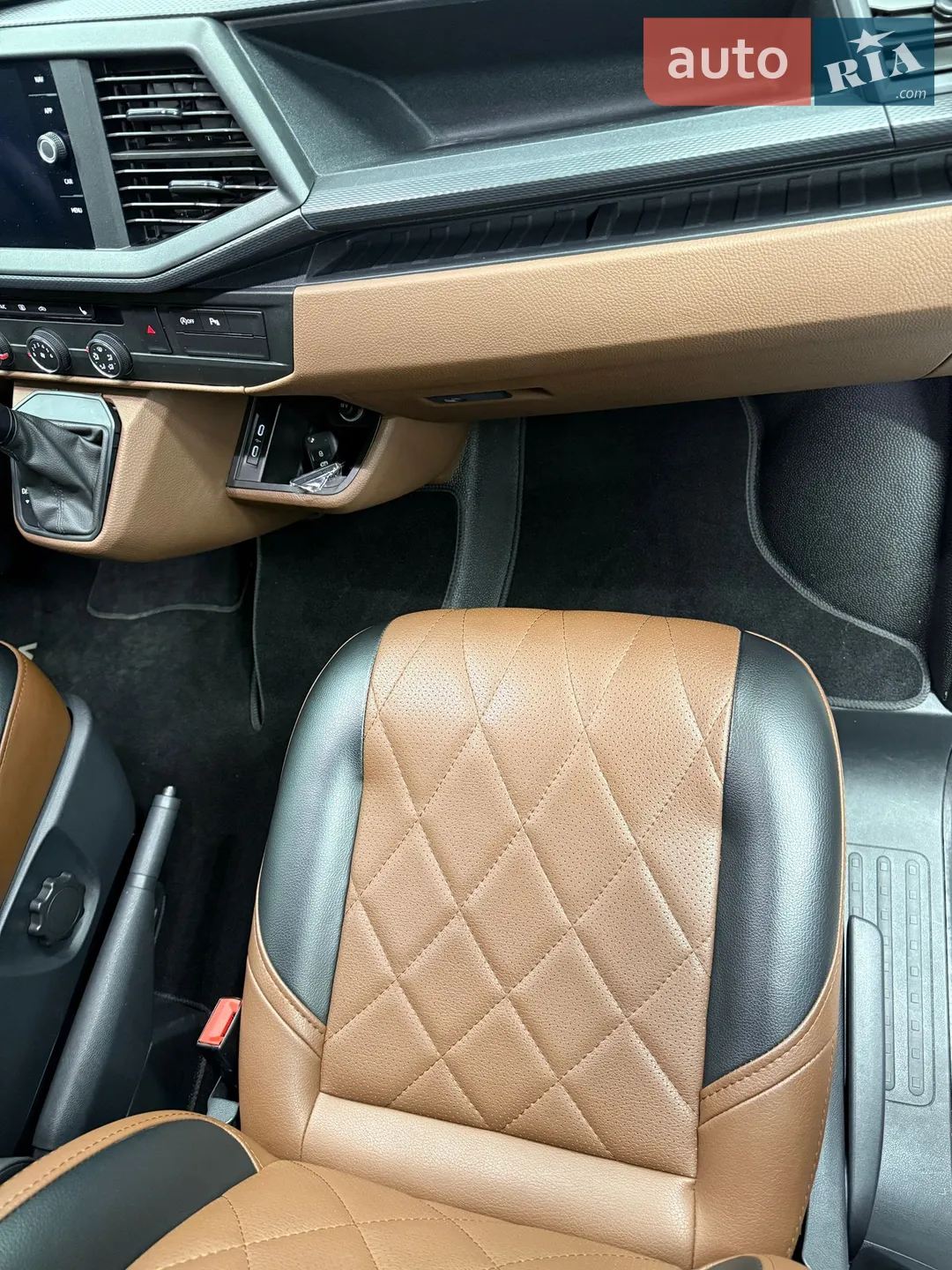 2020 Volkswagen Transporter - мініатюра 23