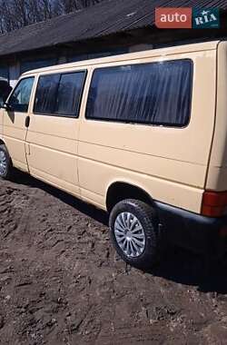 Минивэн Volkswagen Transporter 2001 в Черновцах