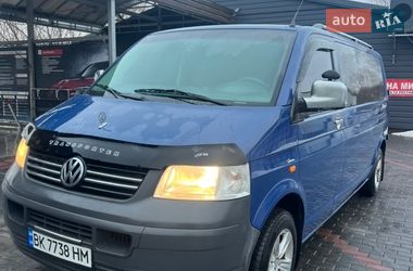 Минивэн Volkswagen Transporter 2006 в Ровно