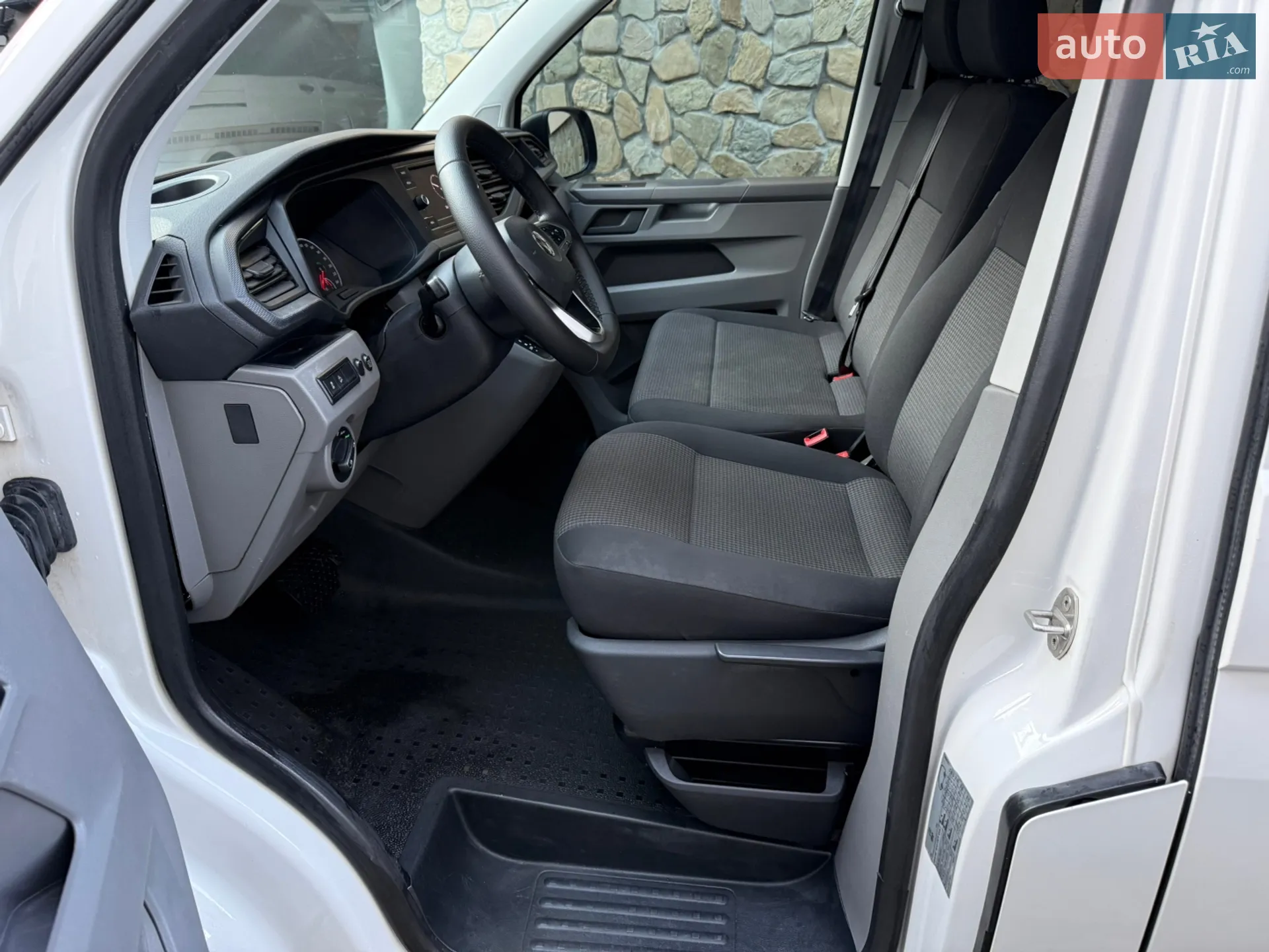 2019 Volkswagen Transporter - мініатюра 15
