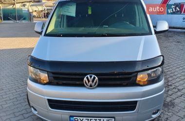 Вантажопасажирський фургон Volkswagen Transporter 2012 в Хмельницькому