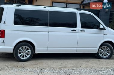 Мінівен Volkswagen Transporter 2017 в Чернівцях