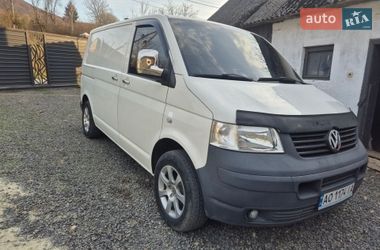 Грузовой фургон Volkswagen Transporter 2008 в Сваляве