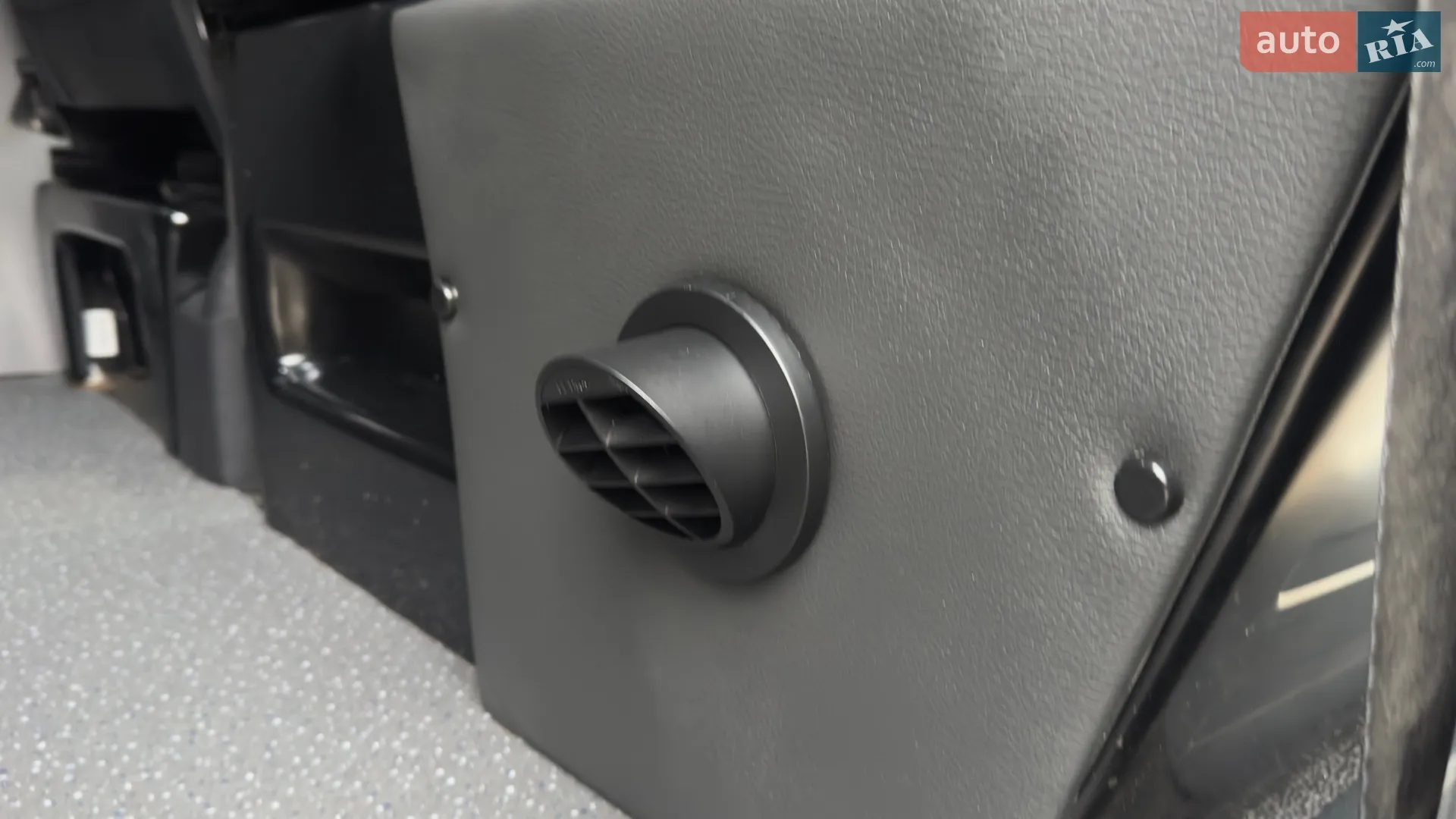 2020 Volkswagen Transporter - мініатюра 28