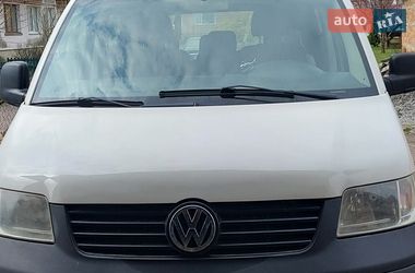 Грузопассажирский фургон Volkswagen Transporter 2004 в Млинове