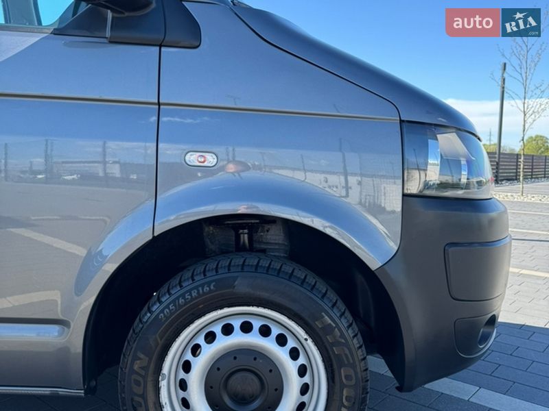 Минивэн Volkswagen Transporter 2015 в Мукачево