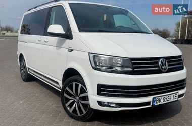 Минивэн Volkswagen Transporter 2017 в Ровно