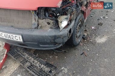 Минивэн Volkswagen Transporter 1998 в Владимире