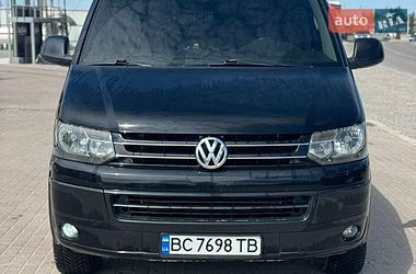Вантажний фургон Volkswagen Transporter 2011 в Львові