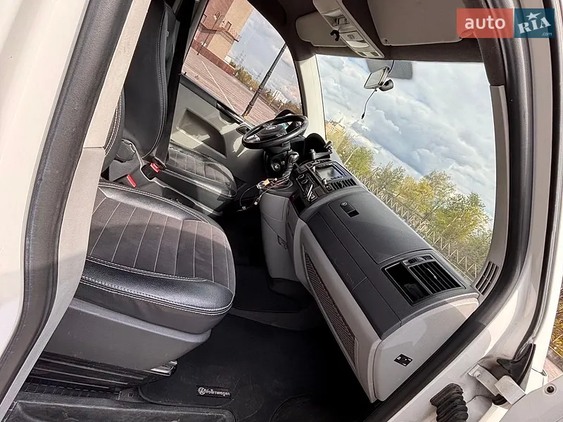 Volkswagen Transporter 2012 VIN WV1ZZZ7HZDH054380 фото оголошення 11 з 77