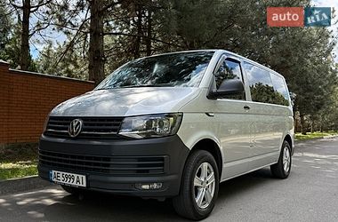Мінівен Volkswagen Transporter 2016 в Дніпрі