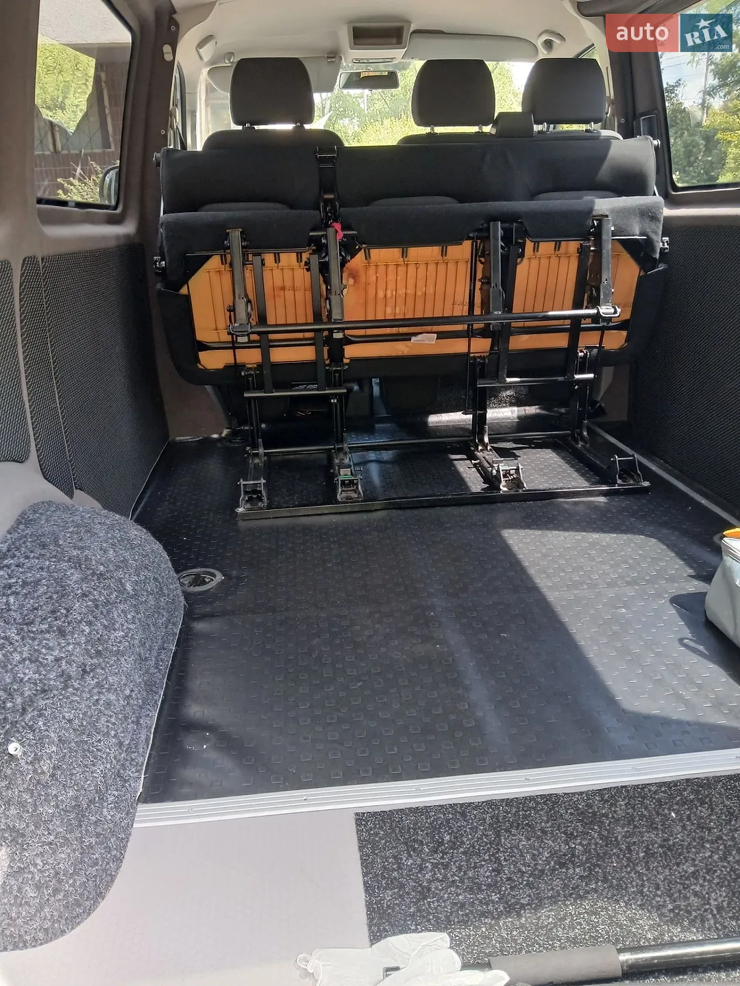 2015 Volkswagen Transporter - фото 1