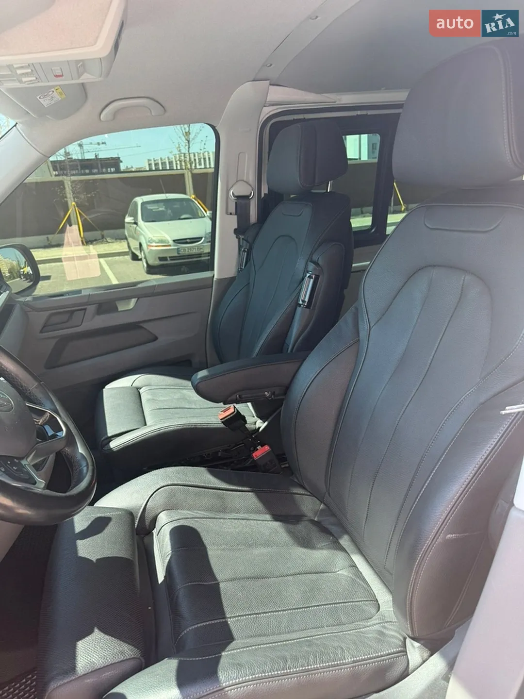 2021 Volkswagen Transporter - мініатюра 15