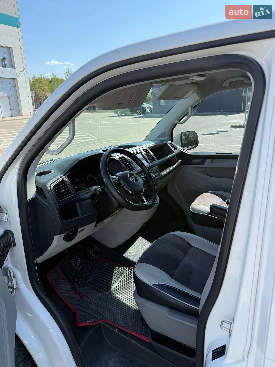 2016 Volkswagen Transporter - мініатюра 20