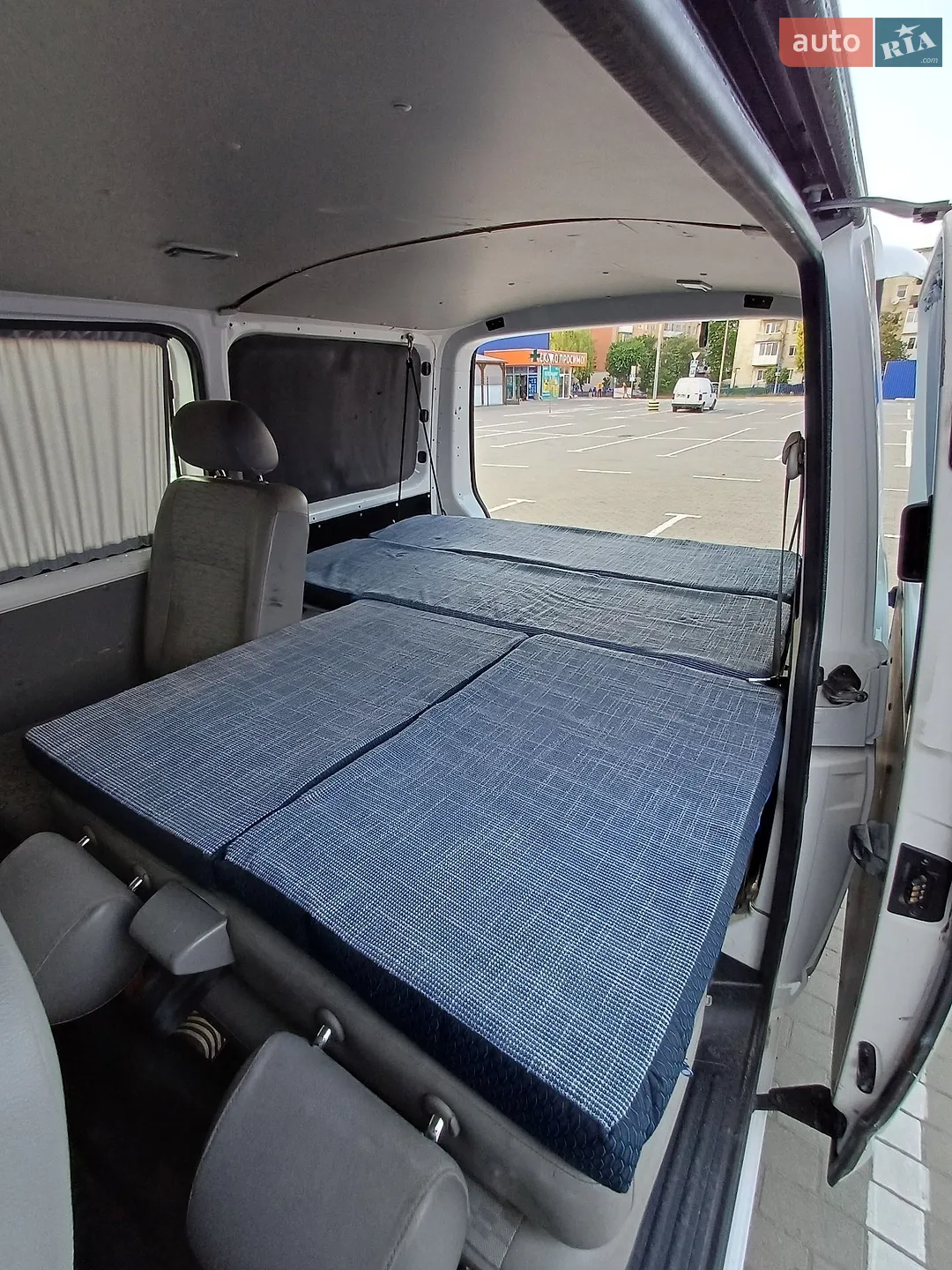 2012 Volkswagen Transporter - мініатюра 10