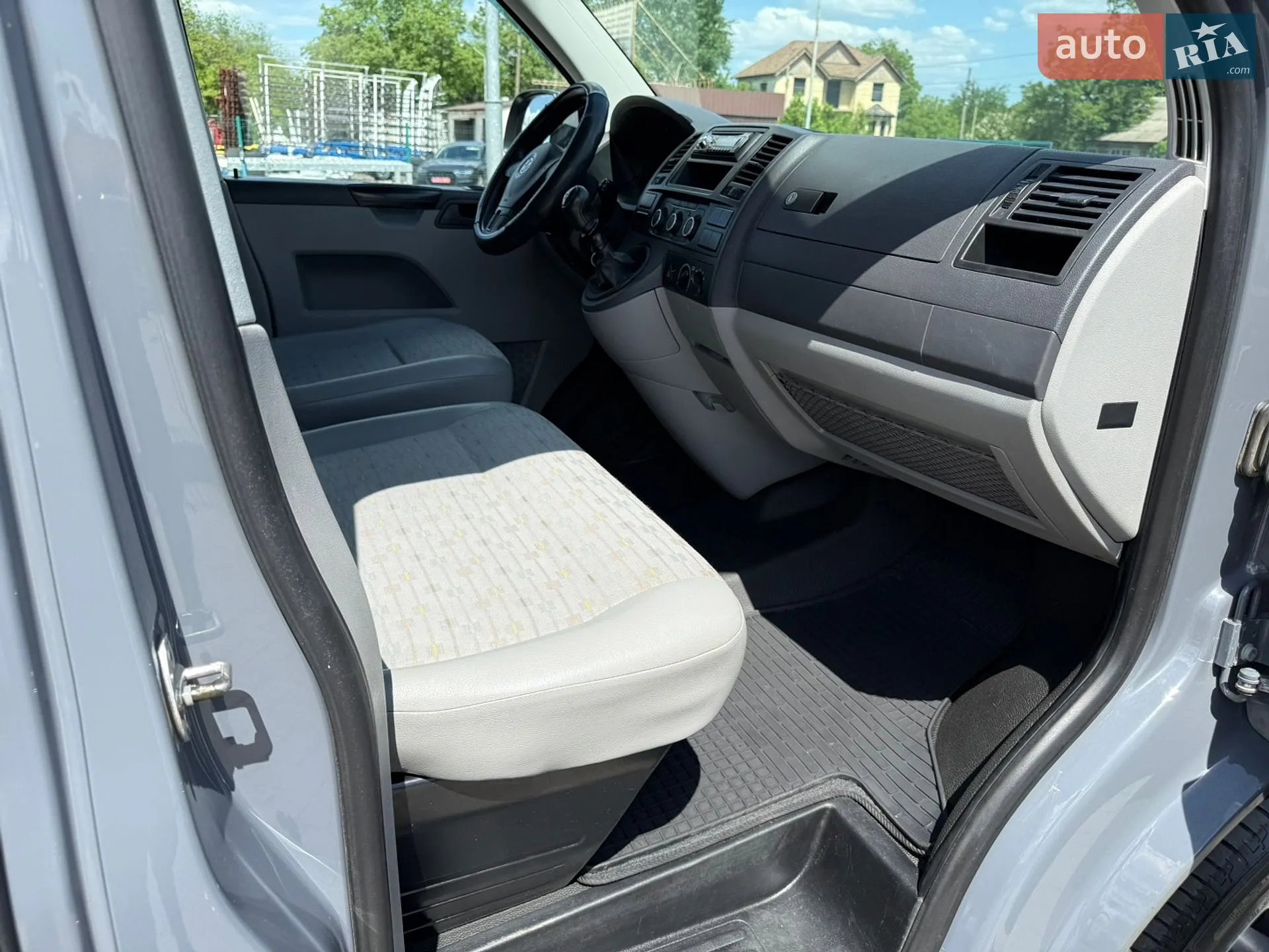 2013 Volkswagen Transporter - мініатюра 26