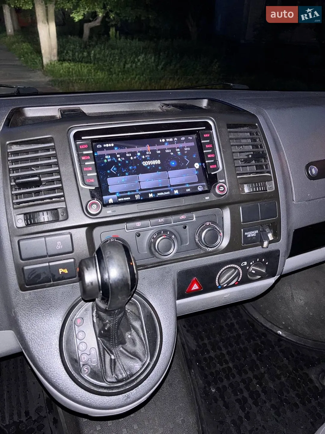 2013 Volkswagen Transporter - мініатюра 22