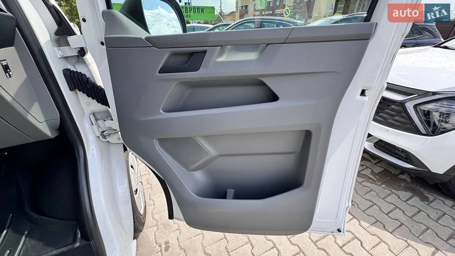 2021 Volkswagen Transporter - мініатюра 37