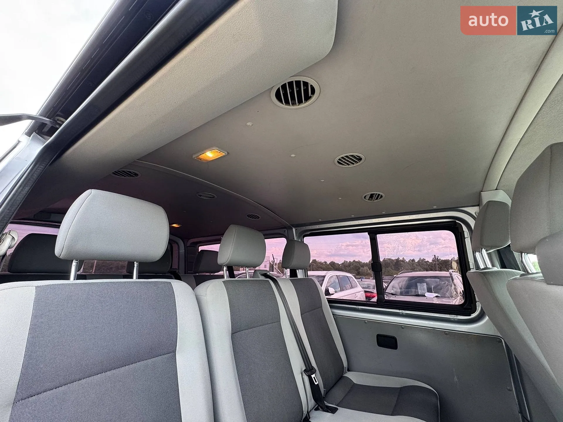 2015 Volkswagen Transporter - мініатюра 33