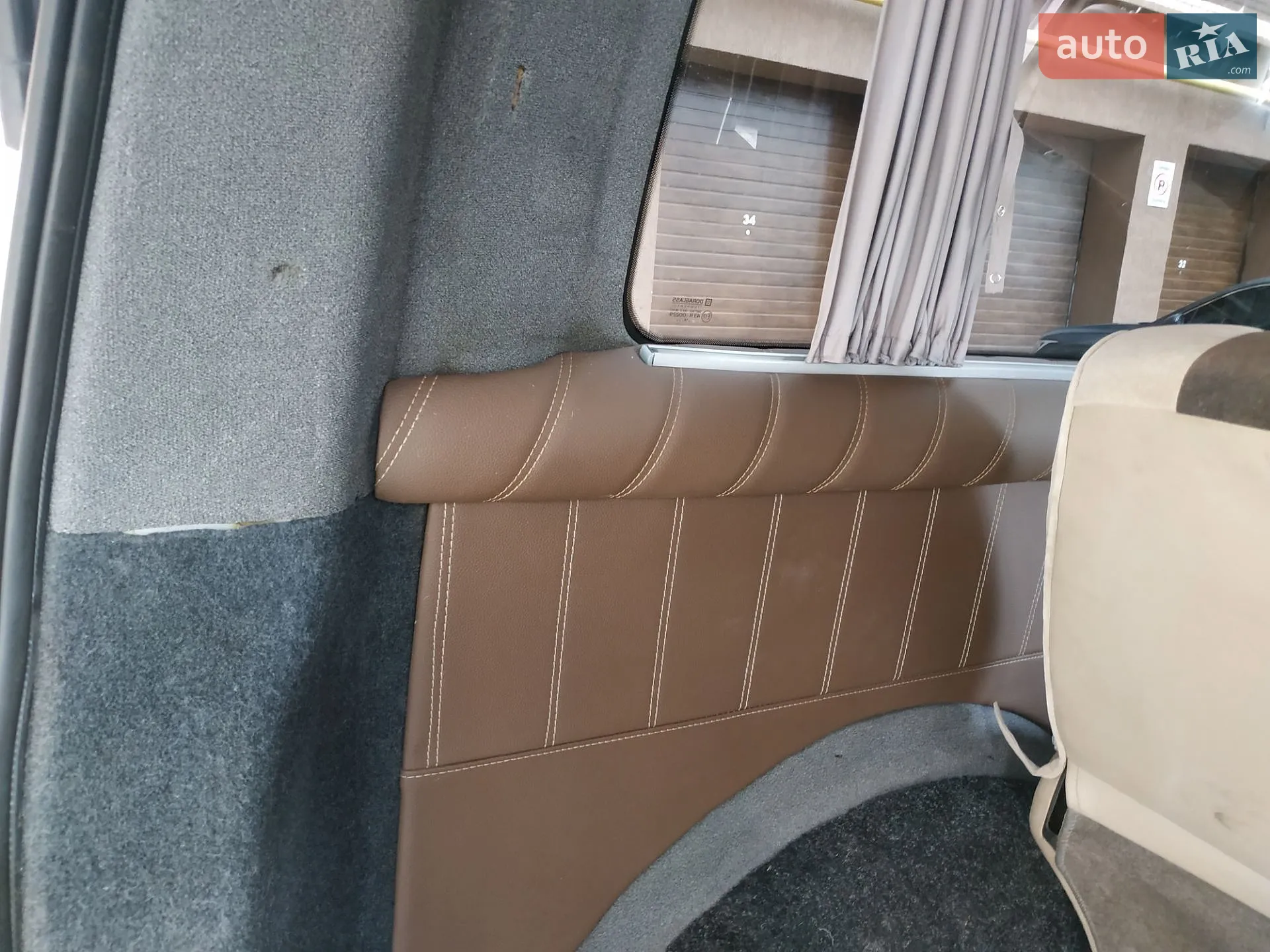 2011 Volkswagen Transporter - мініатюра 21