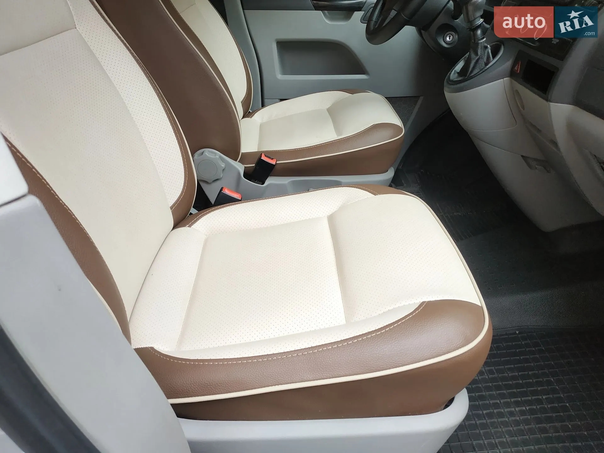 2011 Volkswagen Transporter - мініатюра 23