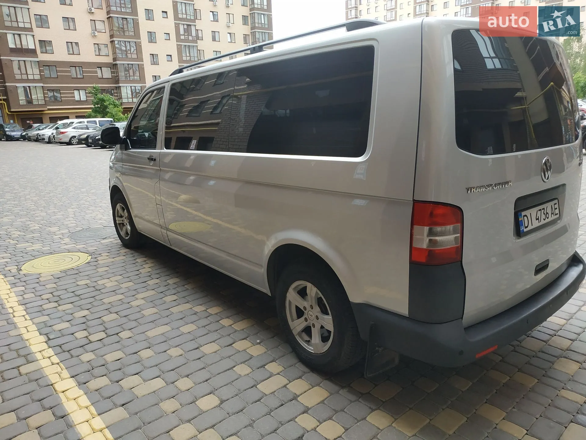 2011 Volkswagen Transporter - мініатюра 32
