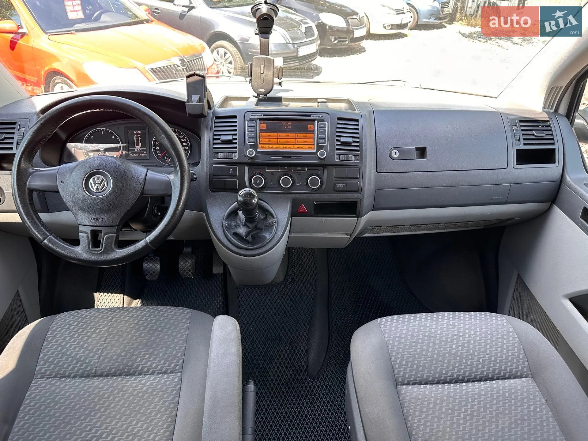 2010 Volkswagen Transporter - мініатюра 5
