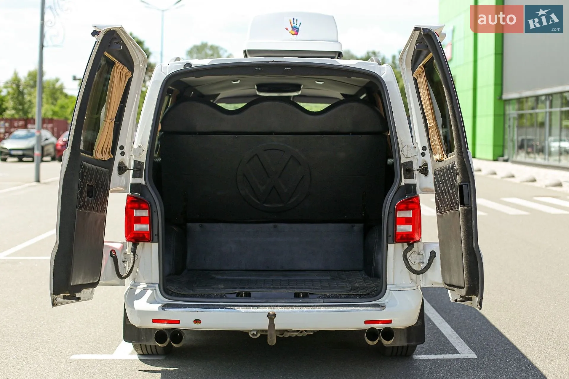 2010 Volkswagen Transporter - мініатюра 39