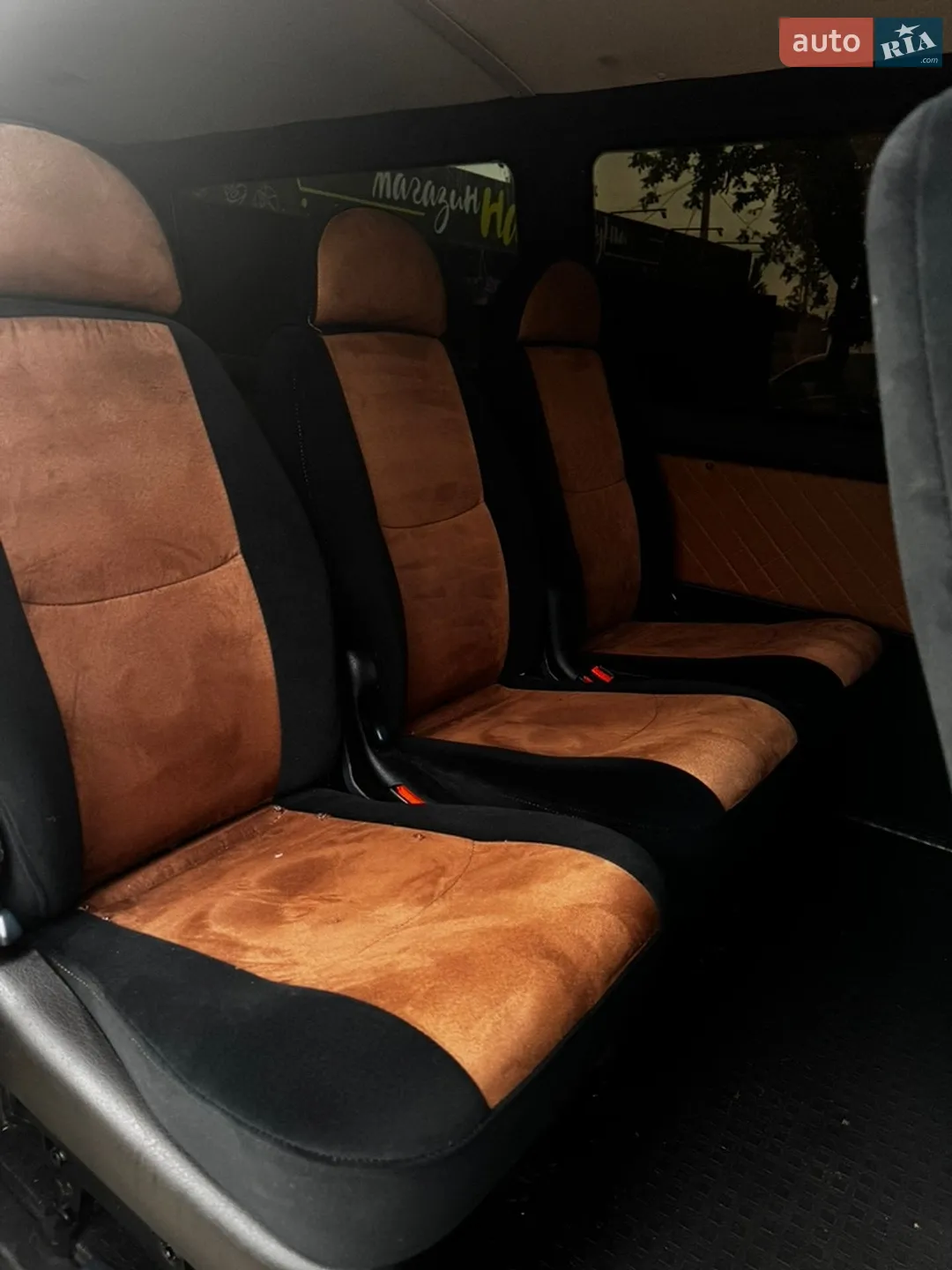 2010 Volkswagen Transporter - мініатюра 18