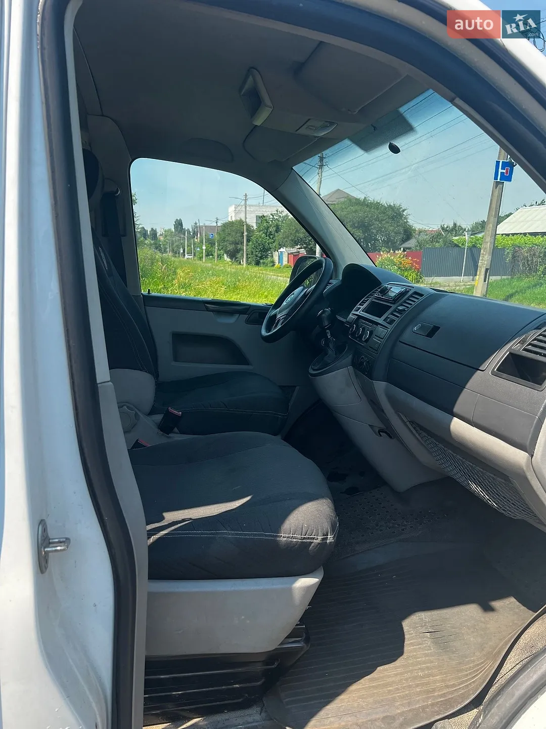 Volkswagen Transporter 2011 VIN WV1ZZZ7HZBH085533 фото оголошення 10 з 16
