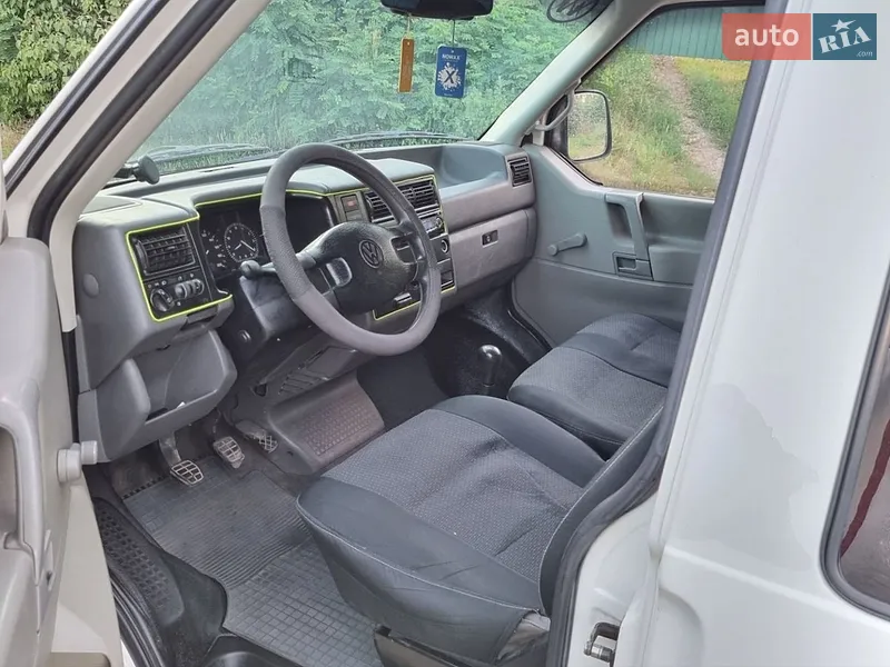 Volkswagen Transporter 1999 VIN WV1ZZZ70ZXX045596 фото оголошення 9 з 44