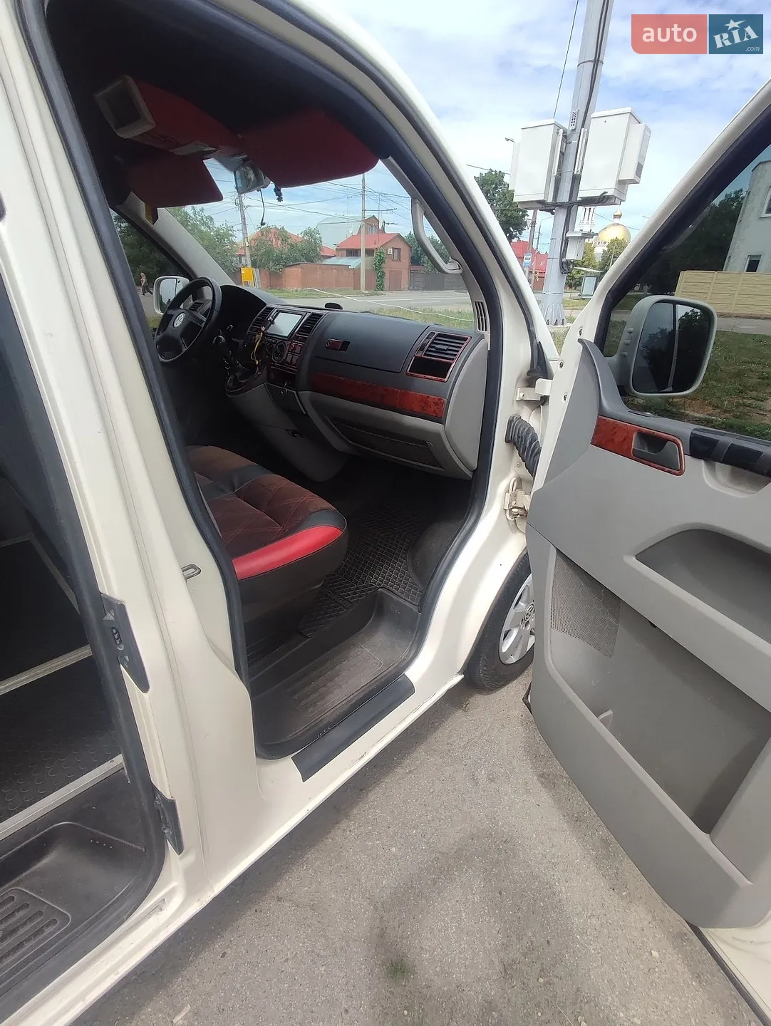 Volkswagen Transporter 2005 VIN WV1ZZZ7HZ5H013929 фото оголошення 24 з 35