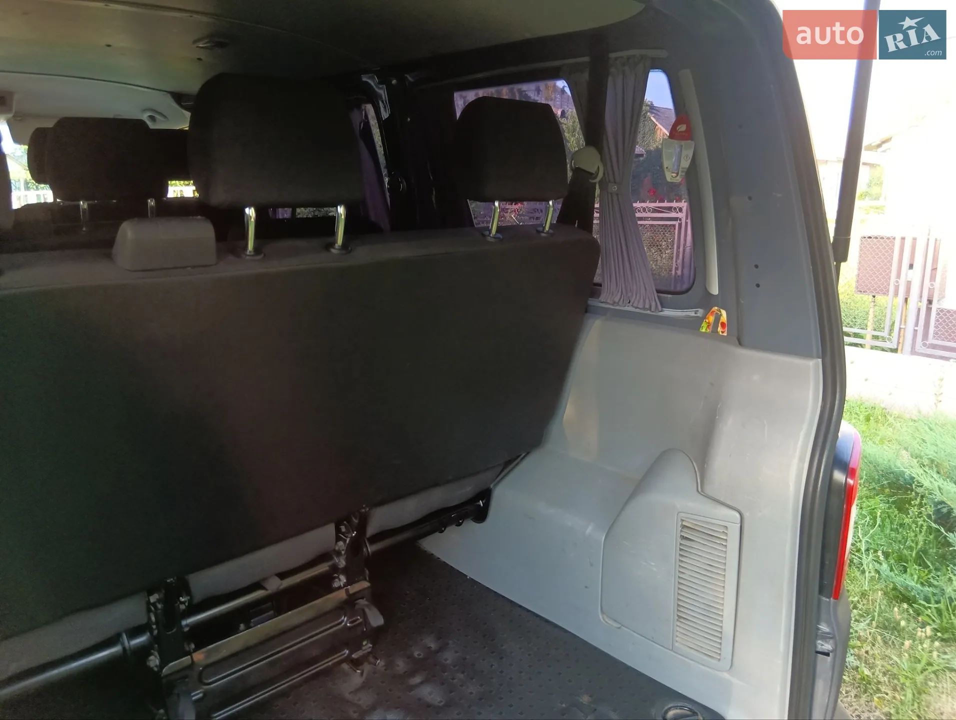 2011 Volkswagen Transporter - мініатюра 18