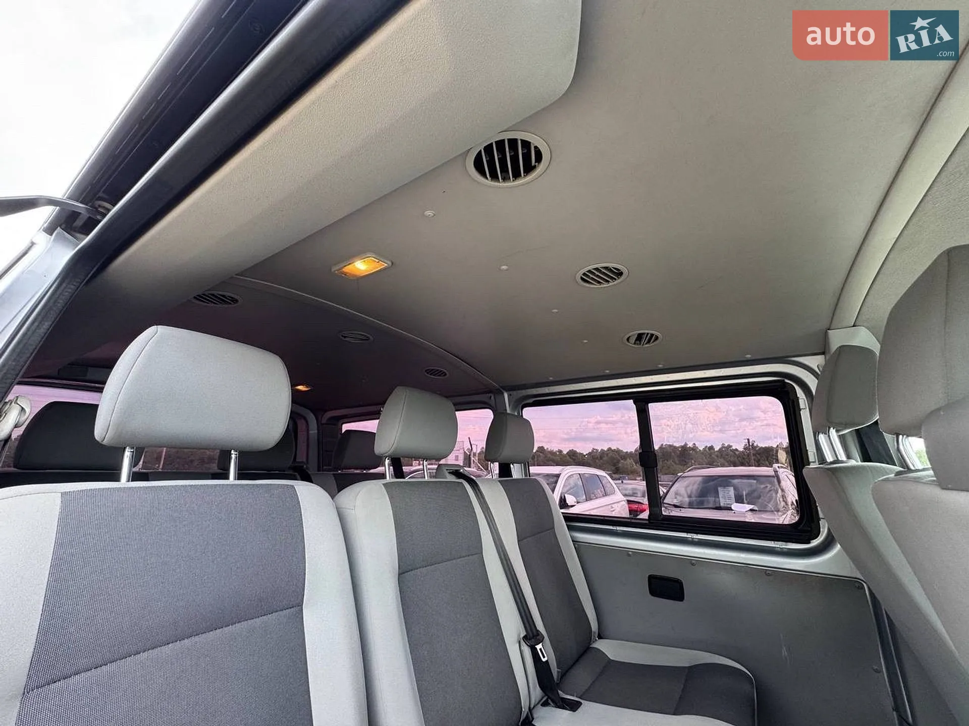 2015 Volkswagen Transporter - мініатюра 33