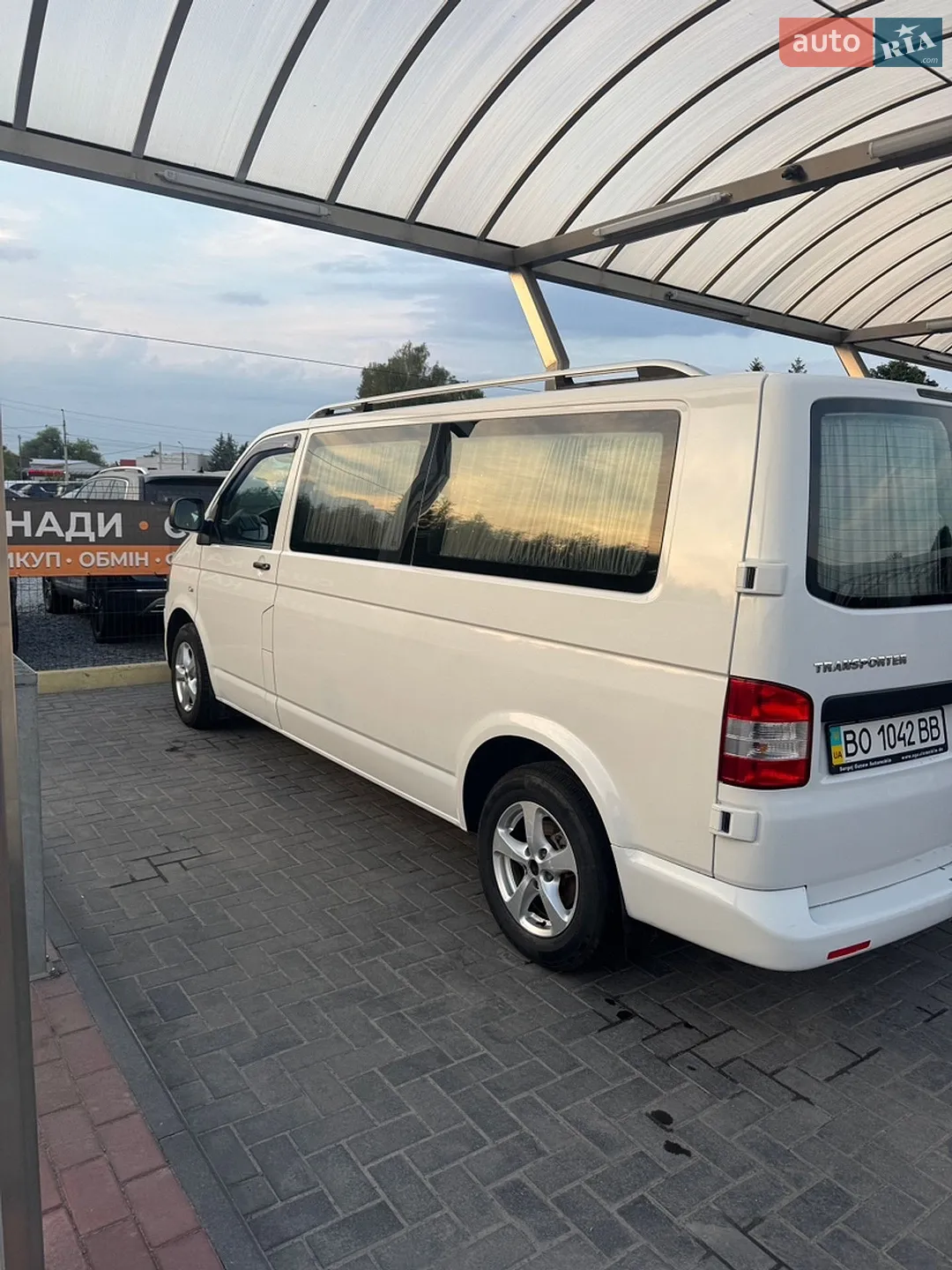 2010 Volkswagen Transporter - мініатюра 8