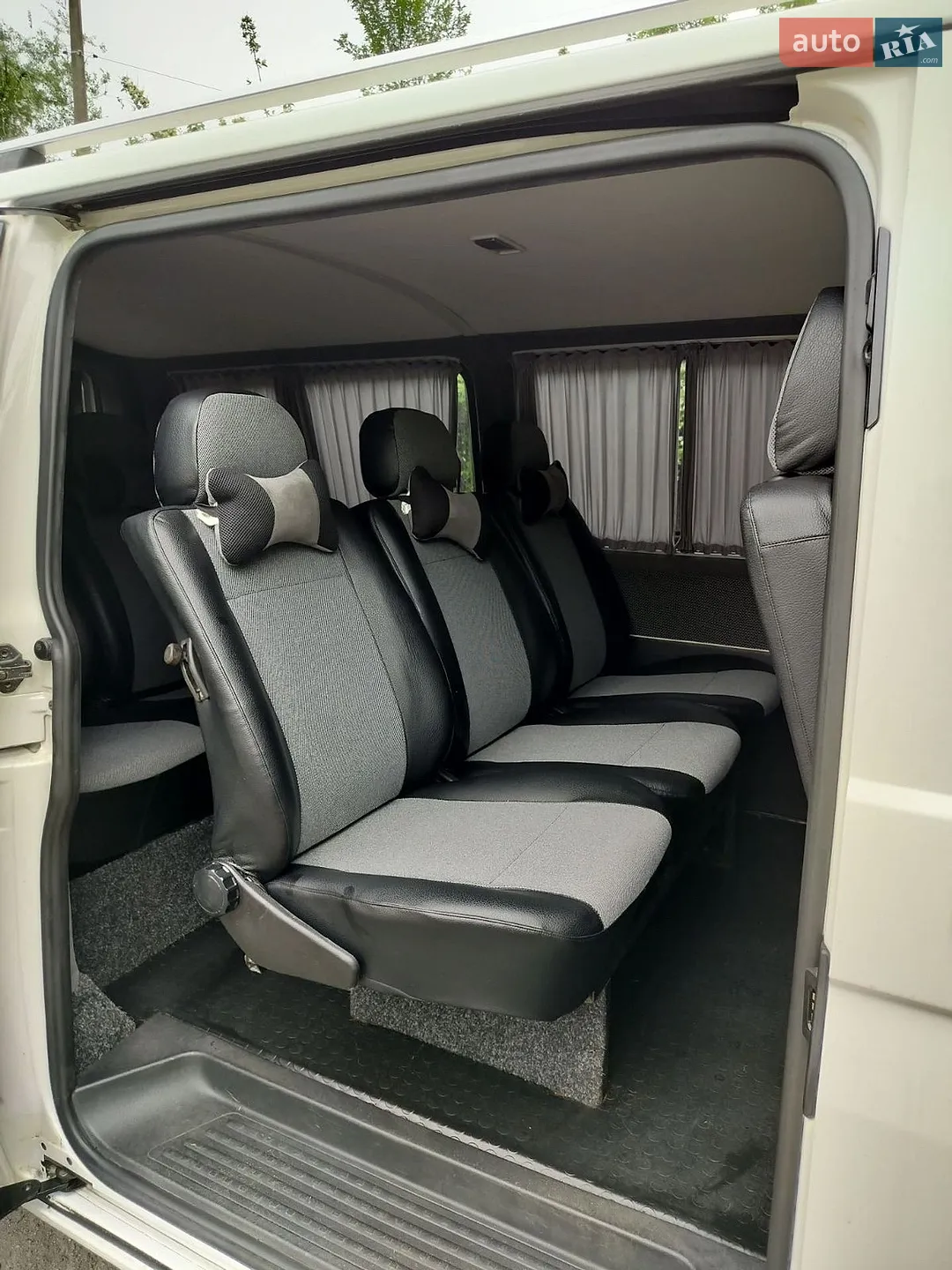 2011 Volkswagen Transporter - мініатюра 15