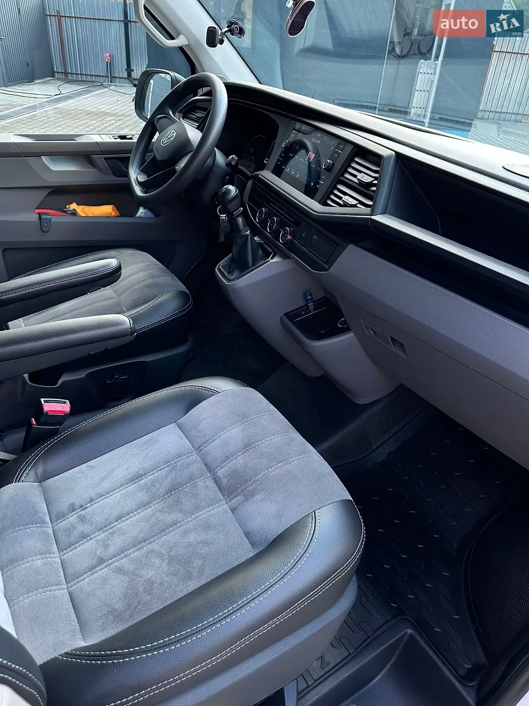 2023 Volkswagen Transporter - мініатюра 32