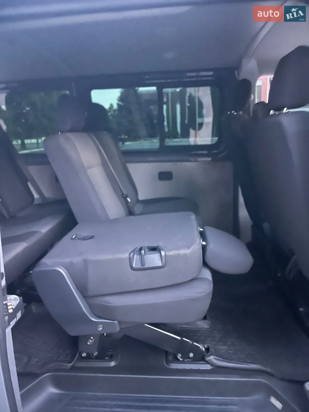 2017 Volkswagen Transporter - мініатюра 15