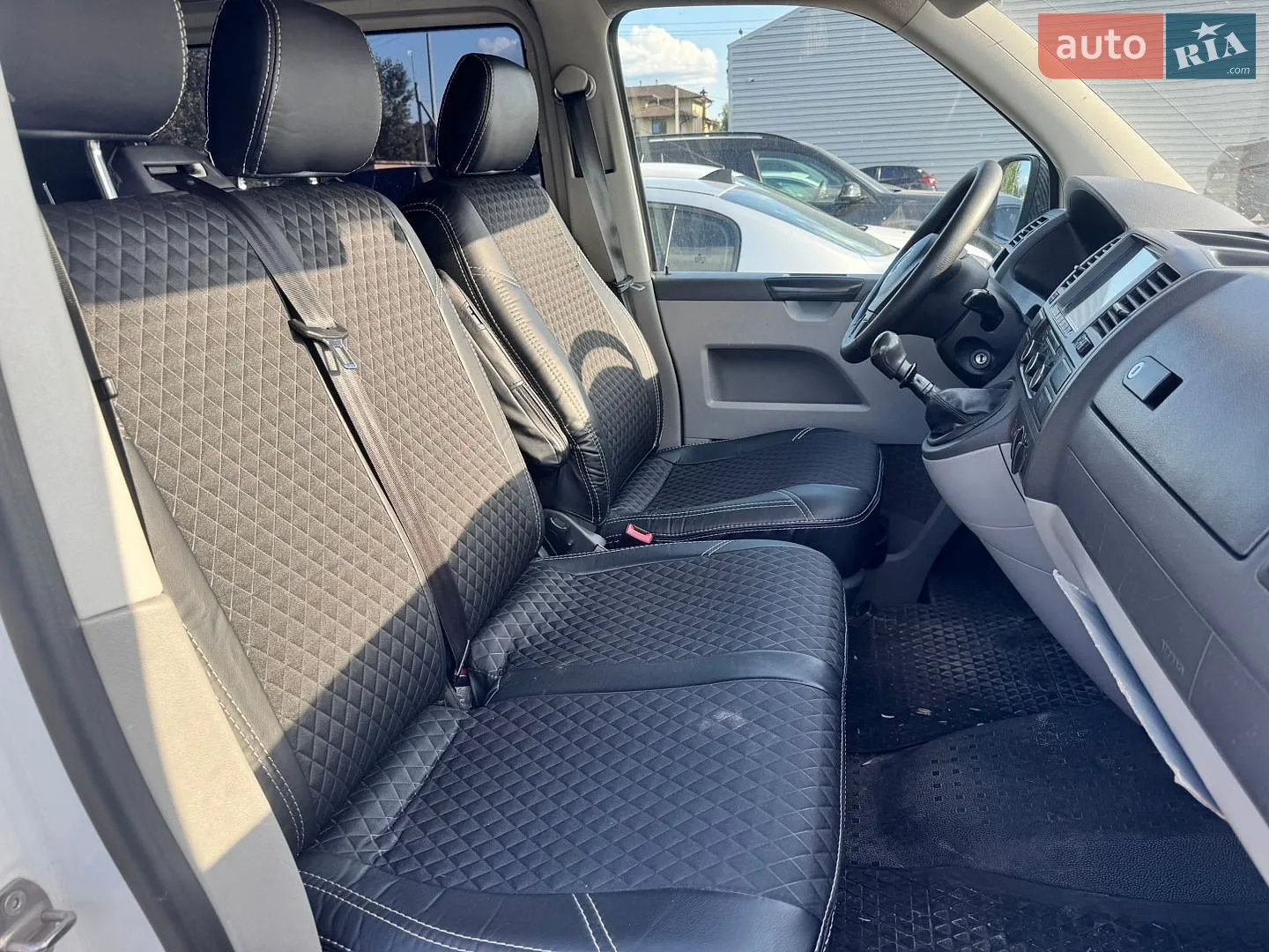 2011 Volkswagen Transporter - мініатюра 5