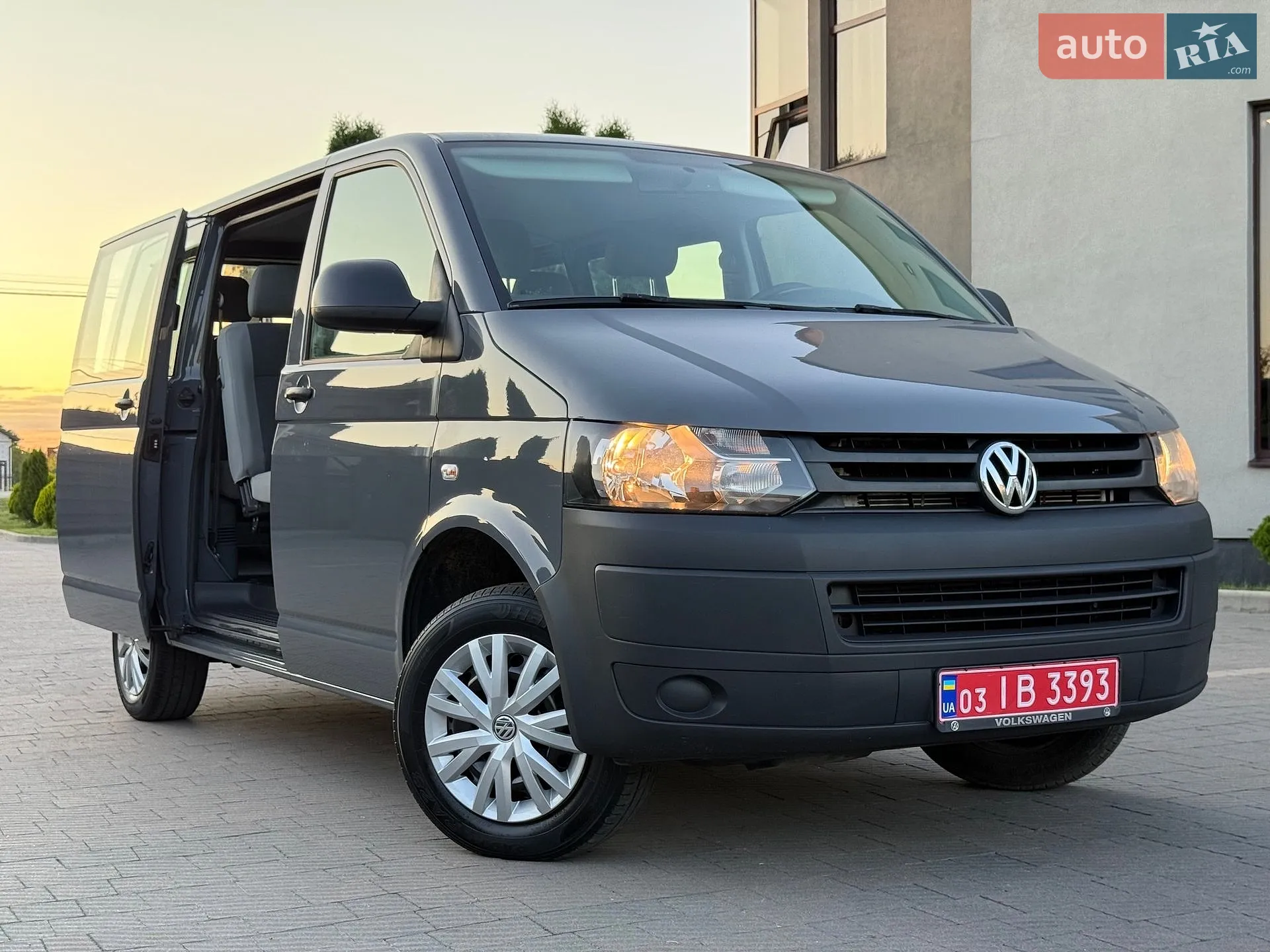 2015 Volkswagen Transporter - мініатюра 30