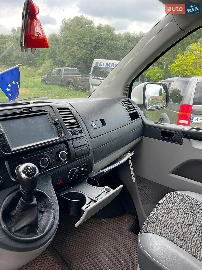 2011 Volkswagen Transporter - мініатюра 13