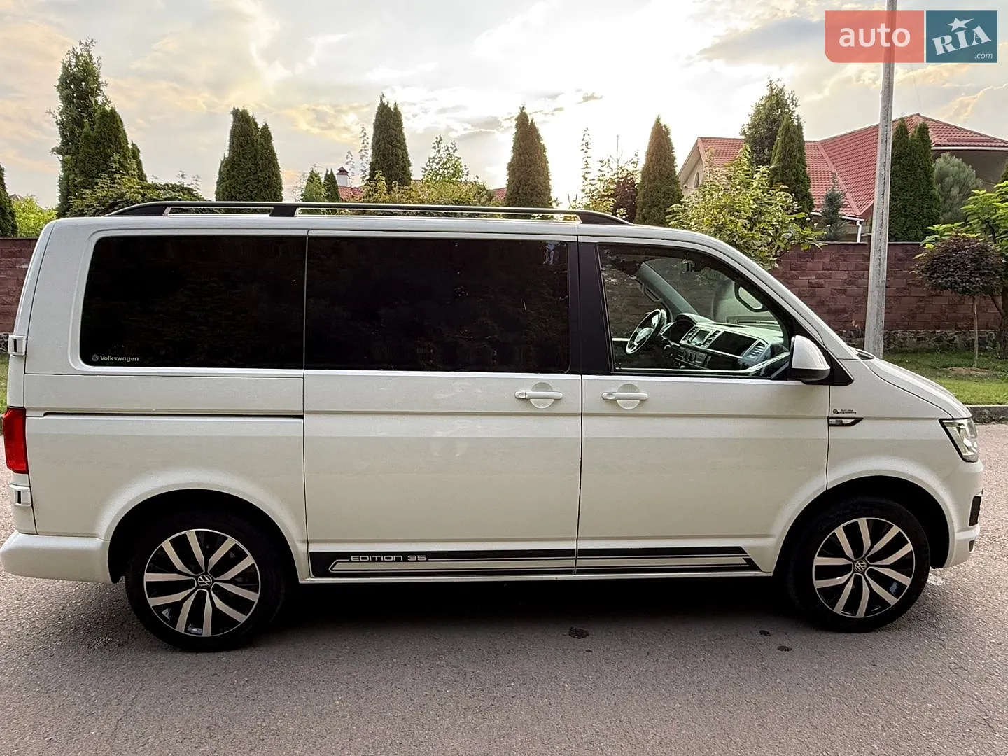 2017 Volkswagen Transporter - мініатюра 14
