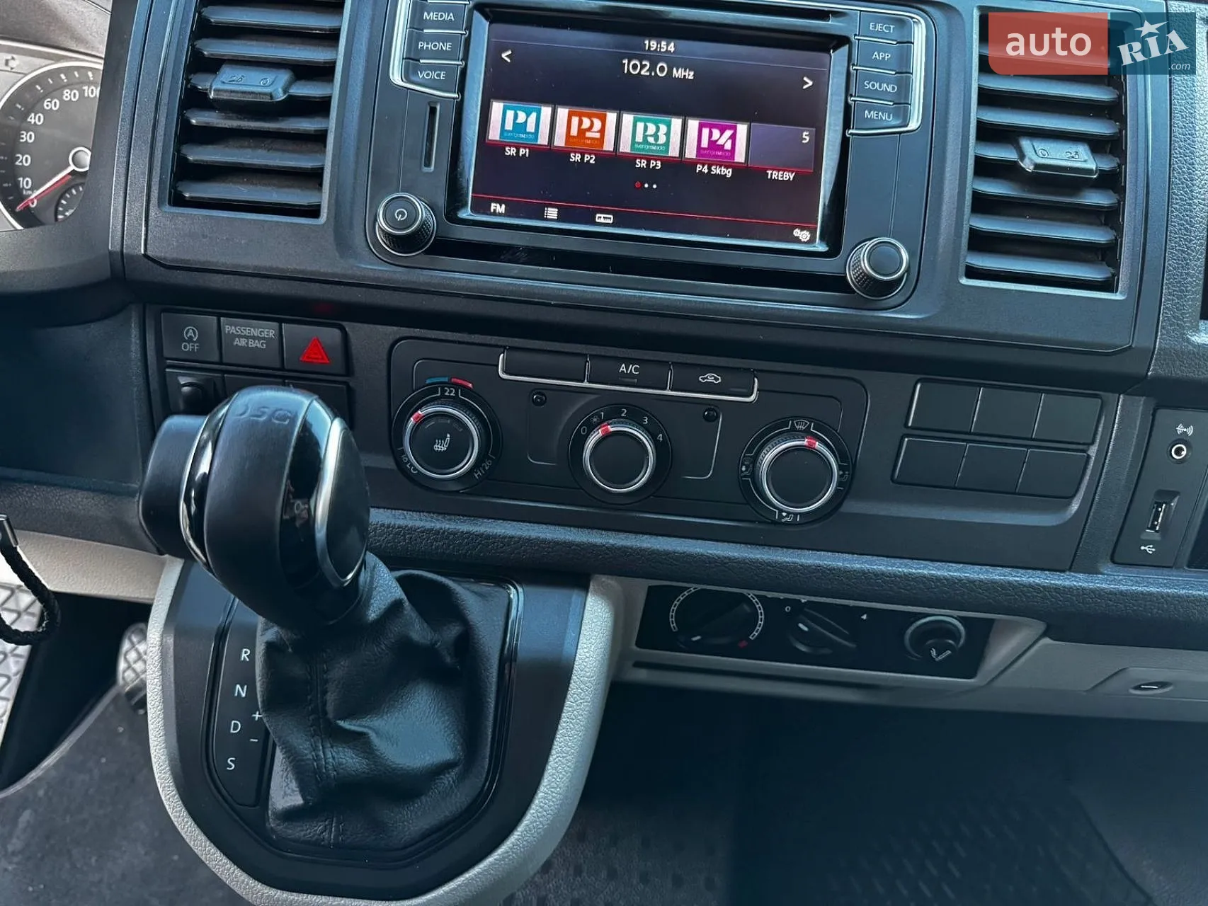 2019 Volkswagen Transporter - мініатюра 37