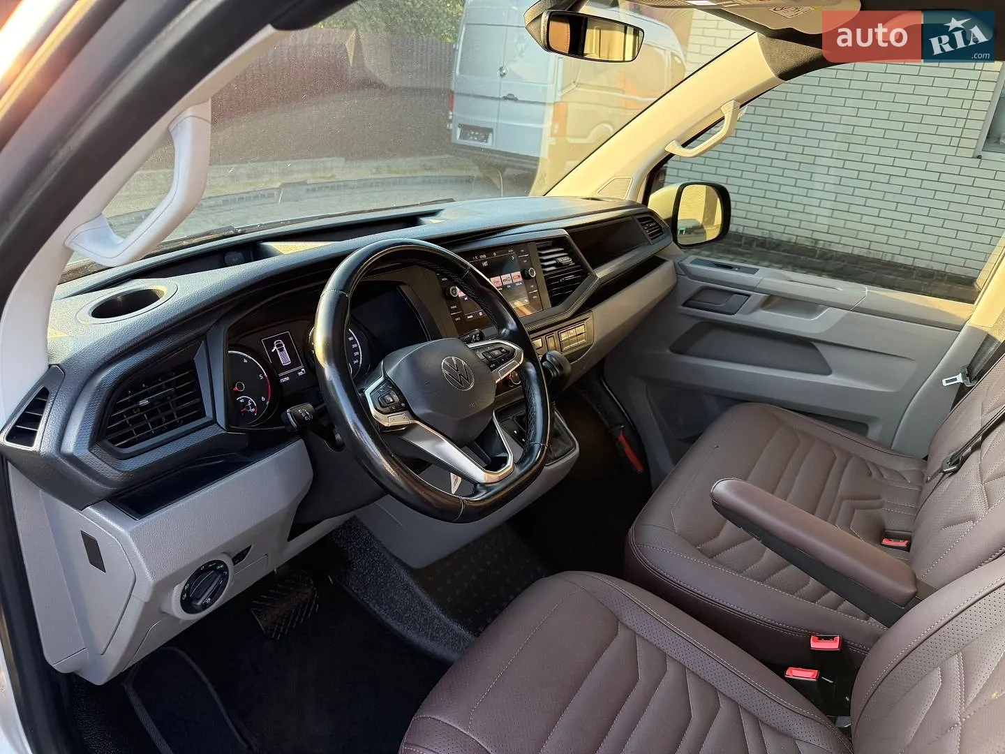 2021 Volkswagen Transporter - мініатюра 101