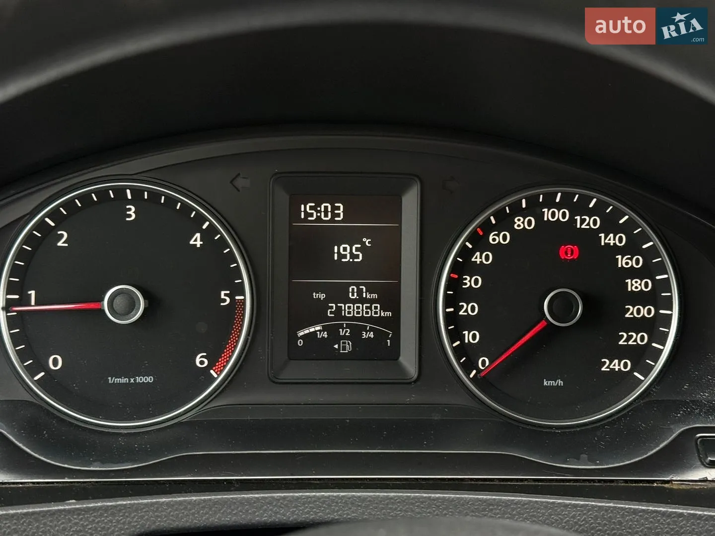 2010 Volkswagen Transporter - мініатюра 11