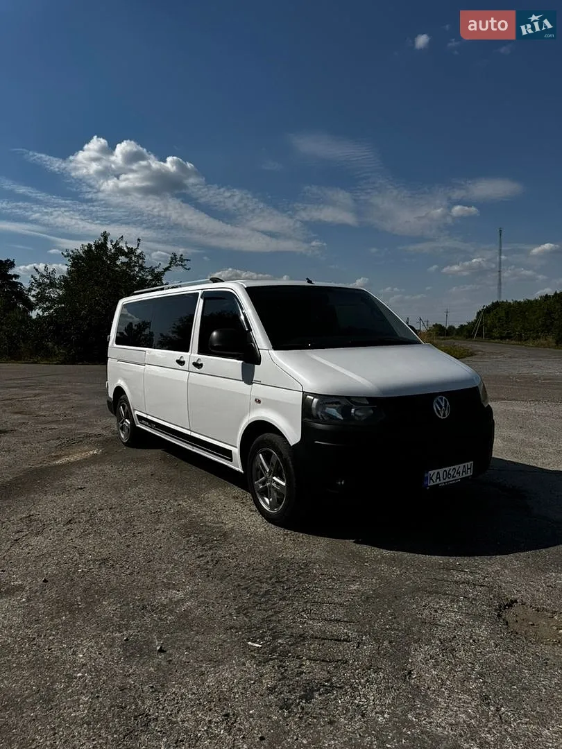 2010 Volkswagen Transporter - мініатюра 2
