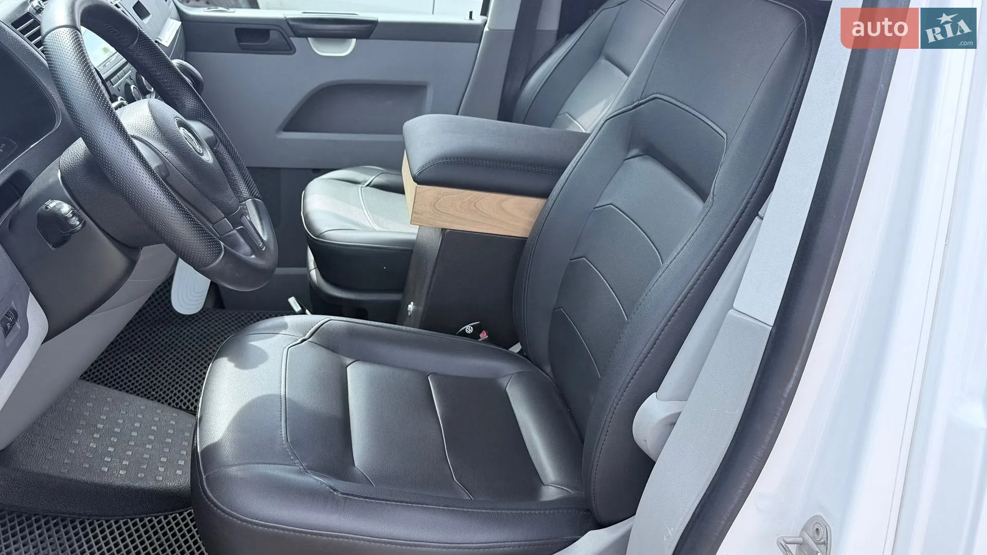 2015 Volkswagen Transporter - мініатюра 33