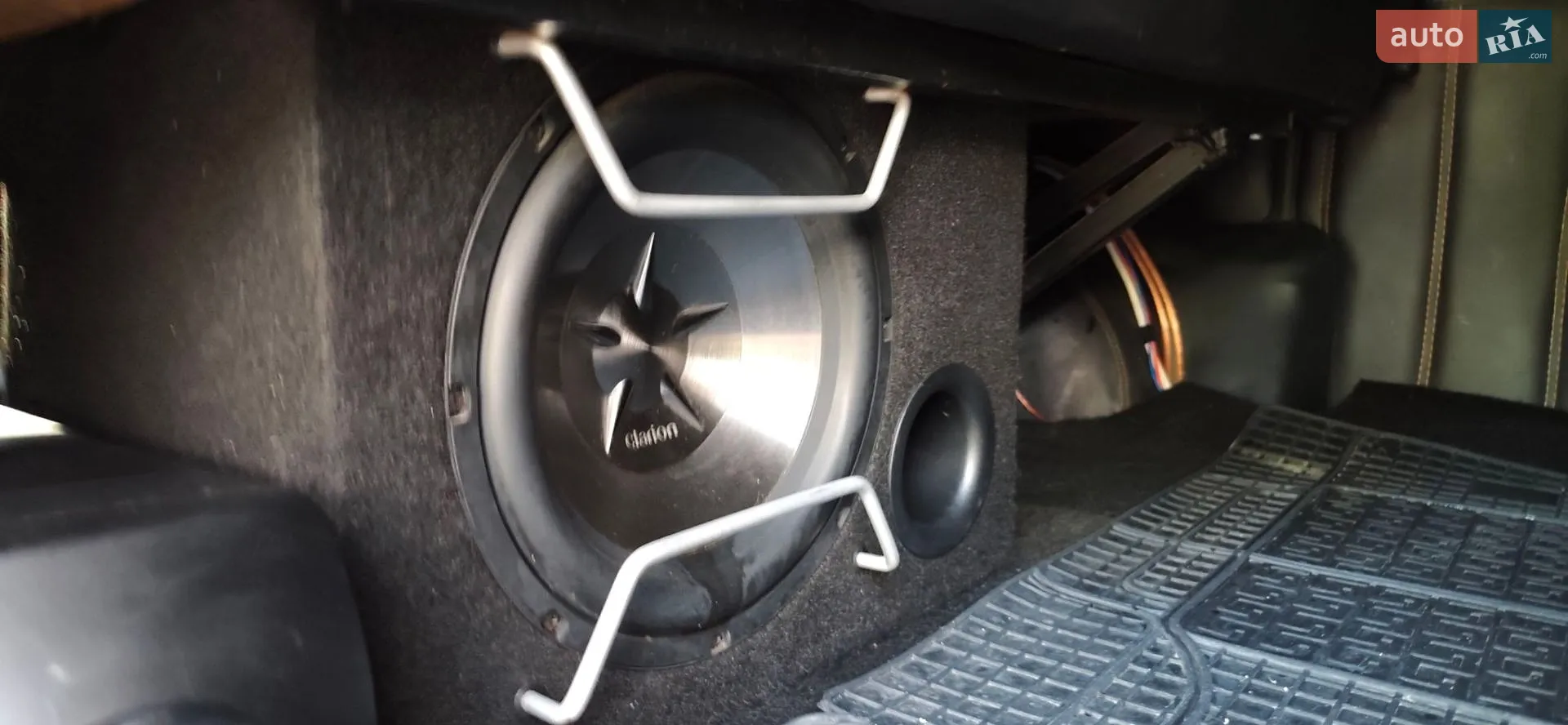 2011 Volkswagen Transporter - мініатюра 41
