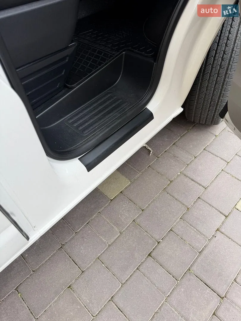 2016 Volkswagen Transporter - мініатюра 34