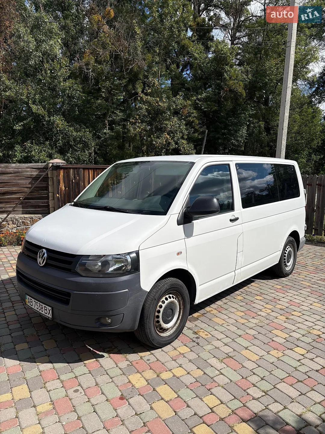 2010 Volkswagen Transporter - фото 1
